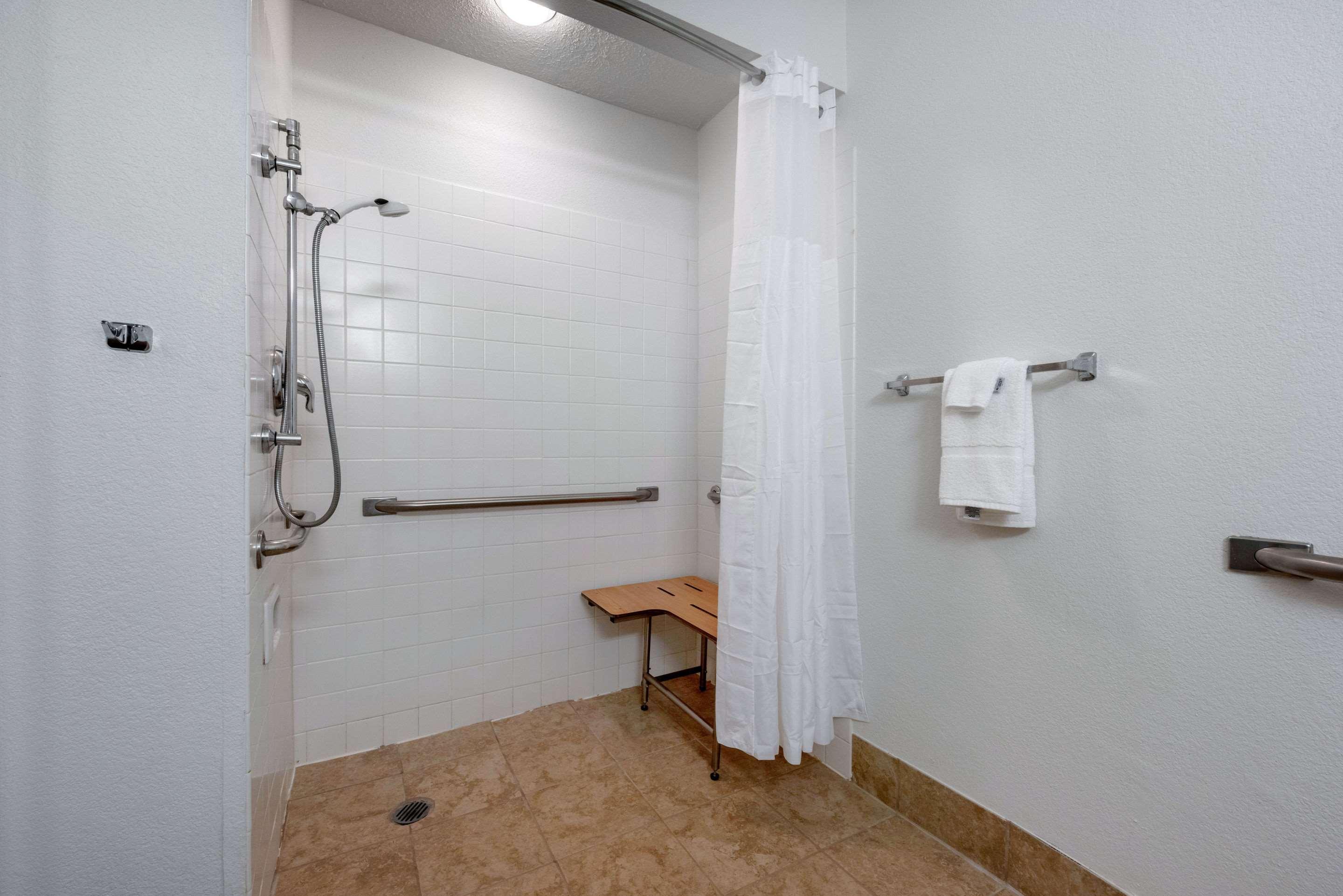 Quality Inn Coraopolis Ngoại thất bức ảnh