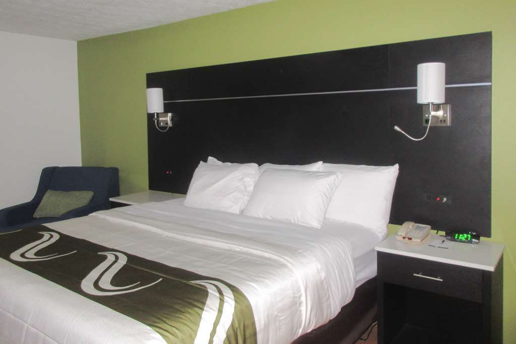Quality Inn Coraopolis Phòng bức ảnh